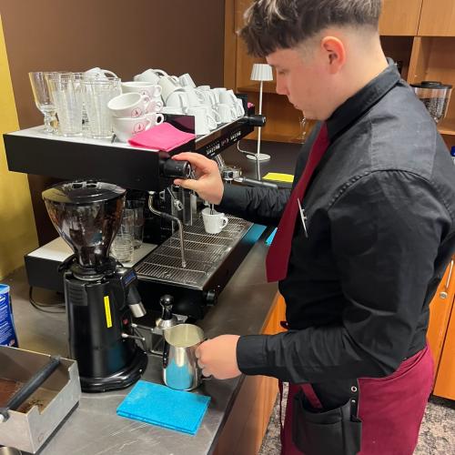JUNIOR BARISTA